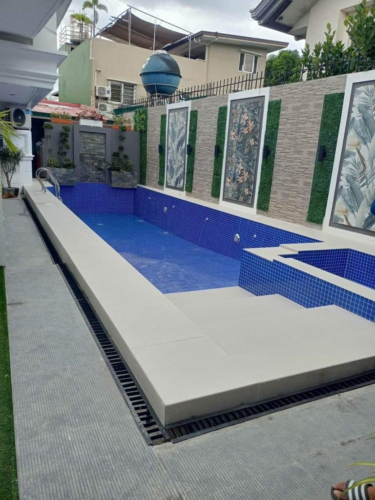 Residential Pool Build